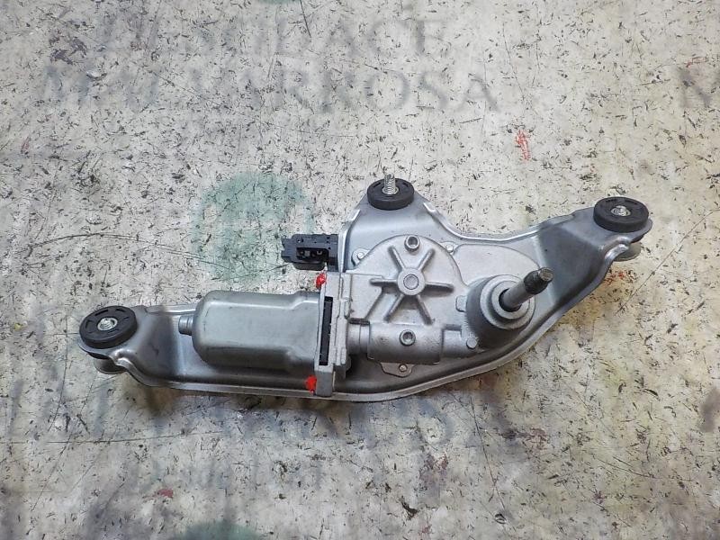 Recambio de motor limpia trasero para mazda 3 lim. (bl) 2.2 turbodiesel cat referencia OEM IAM BBN967450  