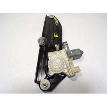 ELEVALUNAS TRASERO DERECHO 51357202482 5WK1052 5WK1052