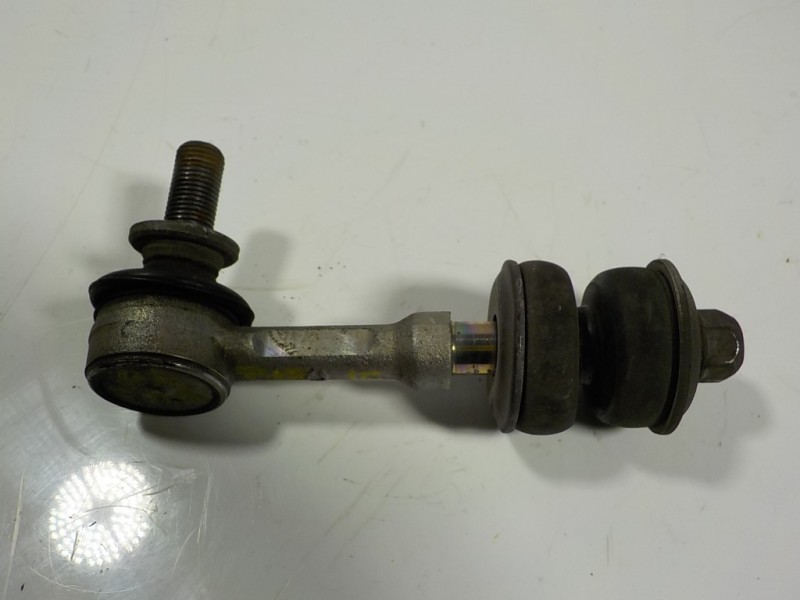 Recambio de tirante trasero izquierdo para lexus ct 200h referencia OEM IAM 4883012070  