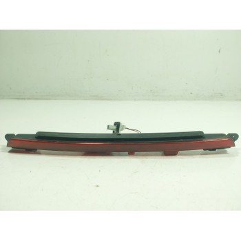 PILOTO TRASERO CENTRAL A1569069600 A1569069600 