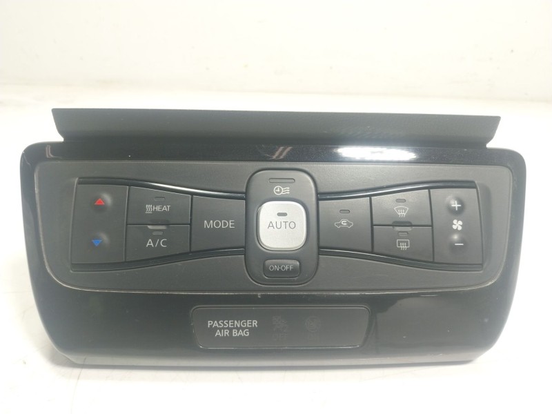 Recambio de mando climatizador para nissan leaf (ze1) electric referencia OEM IAM 275005SE0B 275005SE0B 