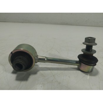 TIRANTE TRASERO DERECHO 488300E050 