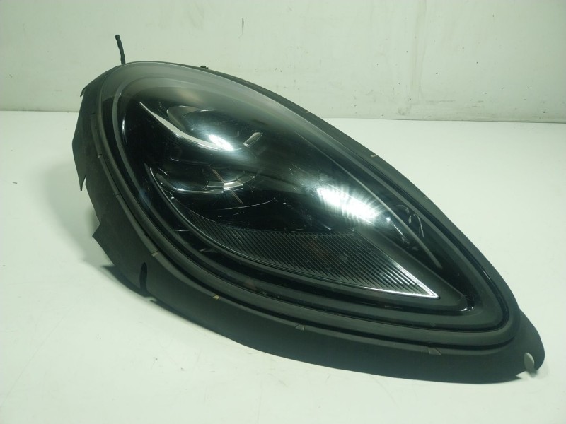 Recambio de faro derecho para porsche macan (95b) 2.0 (95bau1) referencia OEM IAM 95B941078F 95B941016 