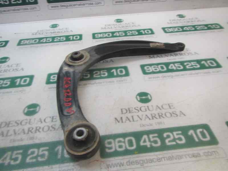 Recambio de brazo suspension inferior delantero derecho para citroën c4 lim. seduction referencia OEM IAM 3521R3  