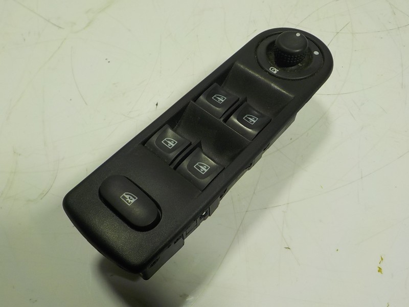 Recambio de mando elevalunas delantero izquierdo para renault captur 0.9 tce referencia OEM IAM 254118722R 254118722R 