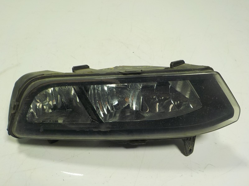 Recambio de faro antiniebla derecho para volkswagen polo (6c1) 1.2 tsi referencia OEM IAM 6C0941662D 6C0941662D 