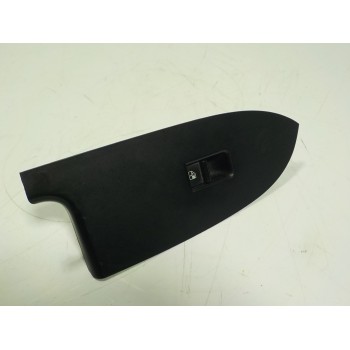 MANDO ELEVALUNAS DELANTERO DERECHO 