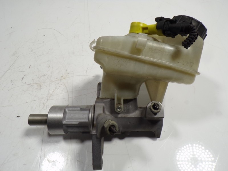 Recambio de bomba freno para opel insignia berlina 2.0 16v cdti referencia OEM IAM 13286445 03350890241 03350890241