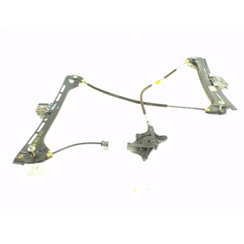 ELEVALUNAS DELANTERO DERECHO A2077200446 