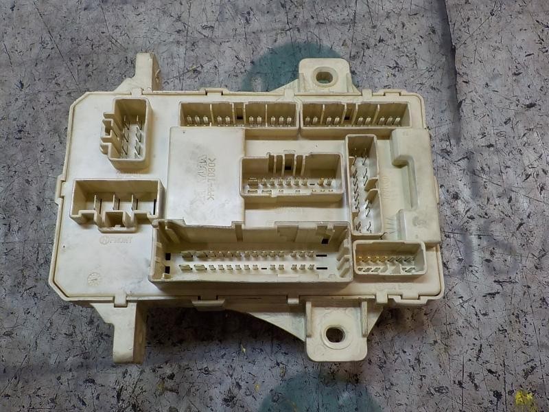 Recambio de caja reles / fusibles para hyundai i30 1.4 cat referencia OEM IAM 919501H510 919501H510 