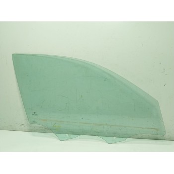 CRISTAL PUERTA DELANTERO DERECHO 82G845202A 