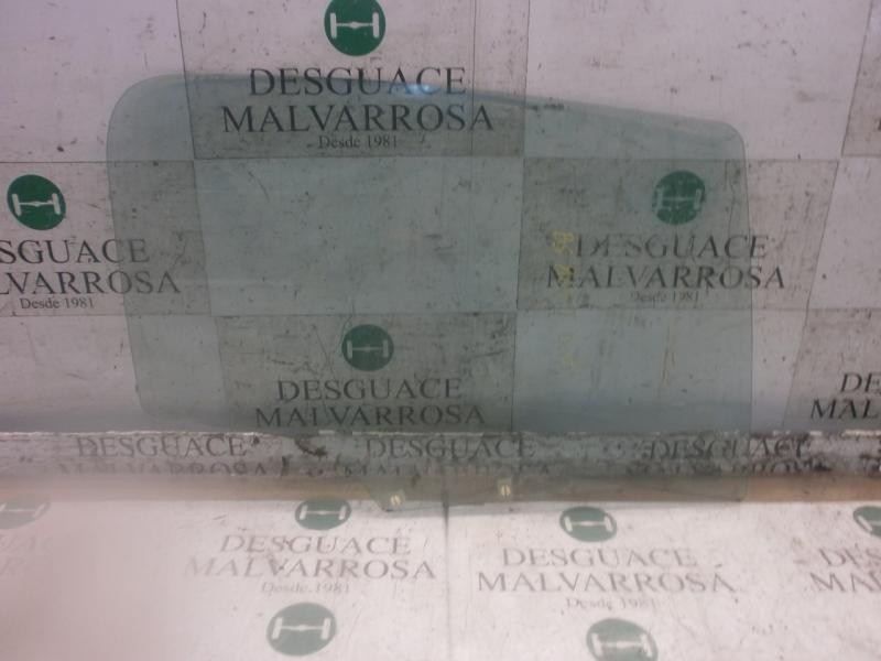 Recambio de cristal puerta trasero derecho para peugeot 307 berlina (s2) xs referencia OEM IAM   