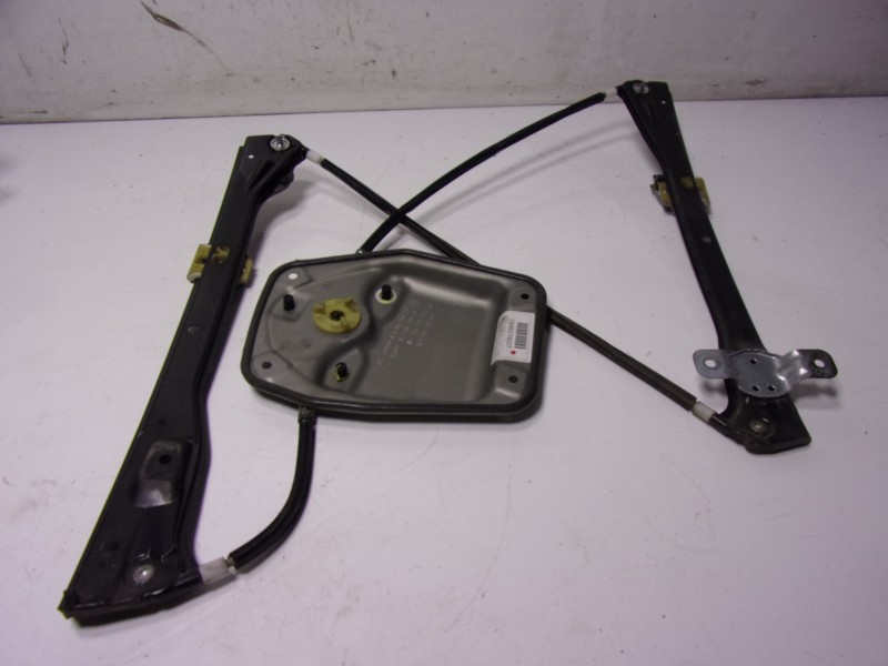 Recambio de elevalunas delantero derecho para volkswagen golf v berlina (1k1) r32 referencia OEM IAM 1K4837462A 1K4837402T 