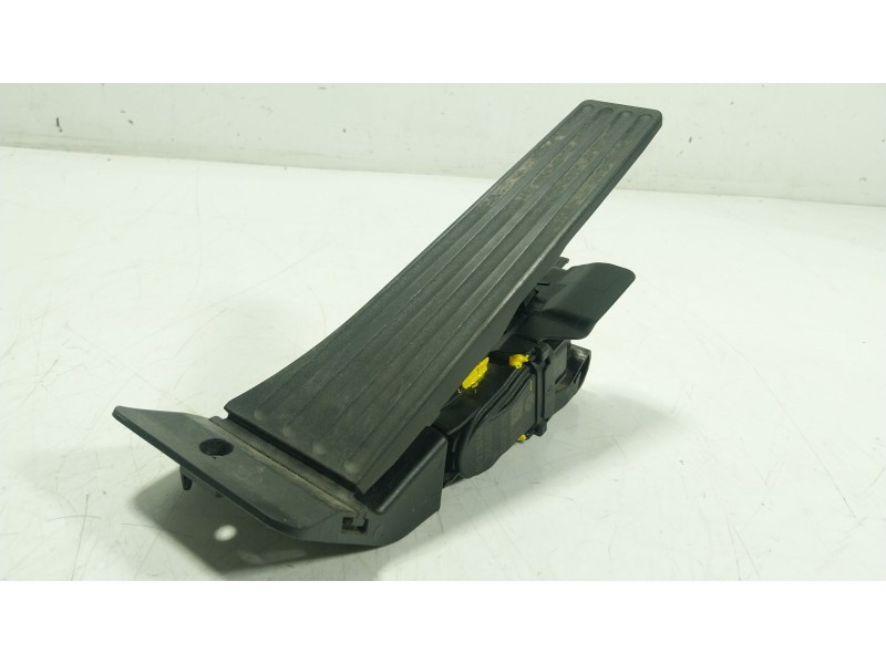 Recambio de potenciometro pedal para bmw x5 (f15, f85) xdrive 40 d referencia OEM IAM 35406889818 35426853175 