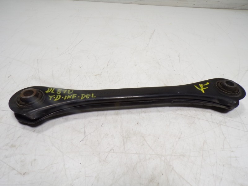 Recambio de brazo suspension inferior trasero derecho para kia niro drive plug-in hybrid referencia OEM IAM 55260G2100 55260G210