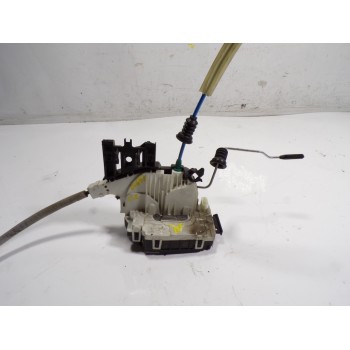 CERRADURA PUERTA TRASERA IZQUIERDA A2047302735 A2047302735 