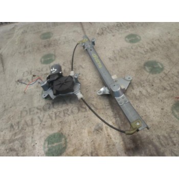 ELEVALUNAS TRASERO DERECHO 