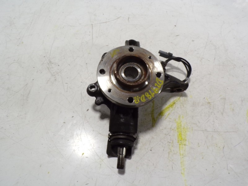 Recambio de mangueta delantera izquierda para citroën ds4 1.6 blue-hdi fap referencia OEM IAM 364696  