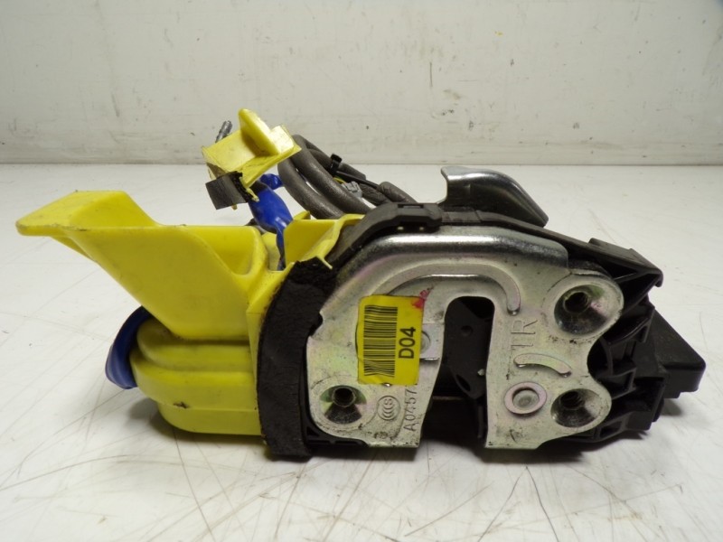 Recambio de cerradura puerta delantera derecha para kia niro drive plug-in hybrid referencia OEM IAM 81320G5040 81320G5040IBV 