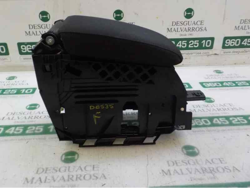 Recambio de apoyabrazos central para volkswagen scirocco (137) 2.0 tdi referencia OEM IAM 1K0864207EZVU  