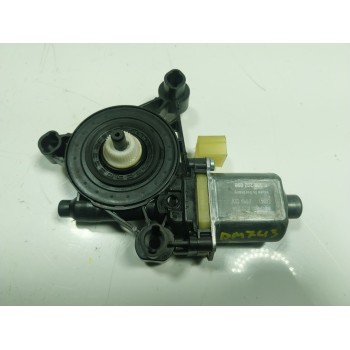 MOTOR ELEVALUNAS DELANTERO DERECHO 5Q0959802A 5Q0959802 