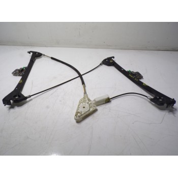 ELEVALUNAS DELANTERO IZQUIERDO A2157200346 