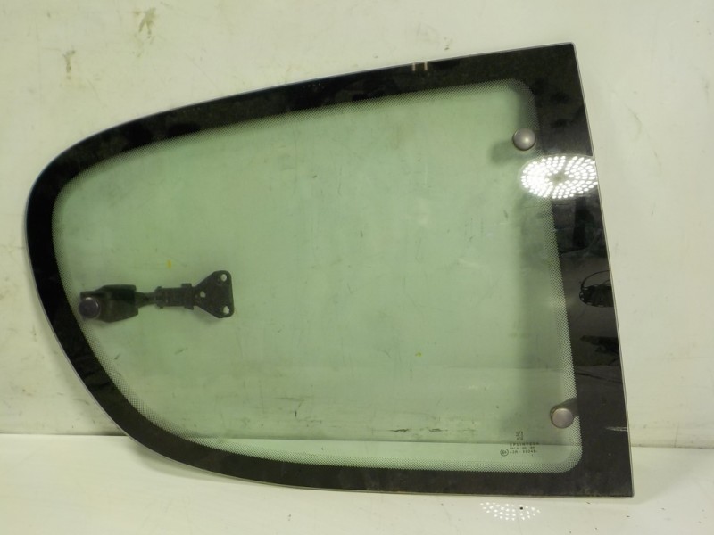 Recambio de cristal custodia trasero derecho para peugeot 206 berlina 2.0 hdi cat referencia OEM IAM   