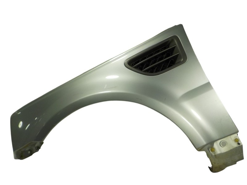 Recambio de aleta delantera izquierda para land rover range rover sport 2.7 td v6 cat referencia OEM IAM   