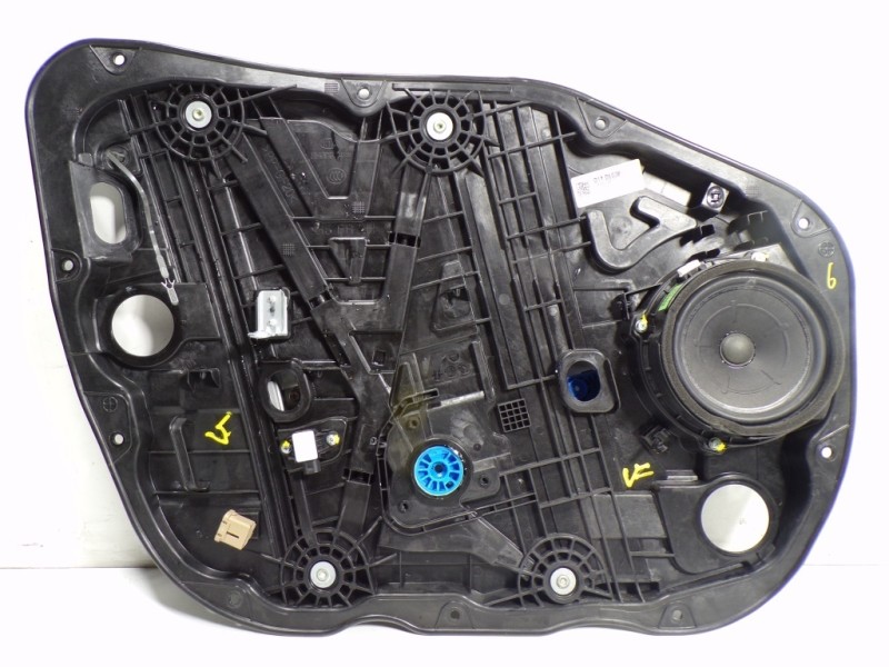 Recambio de elevalunas delantero izquierdo para kia niro drive plug-in hybrid referencia OEM IAM 82471G5010 82470G5110 