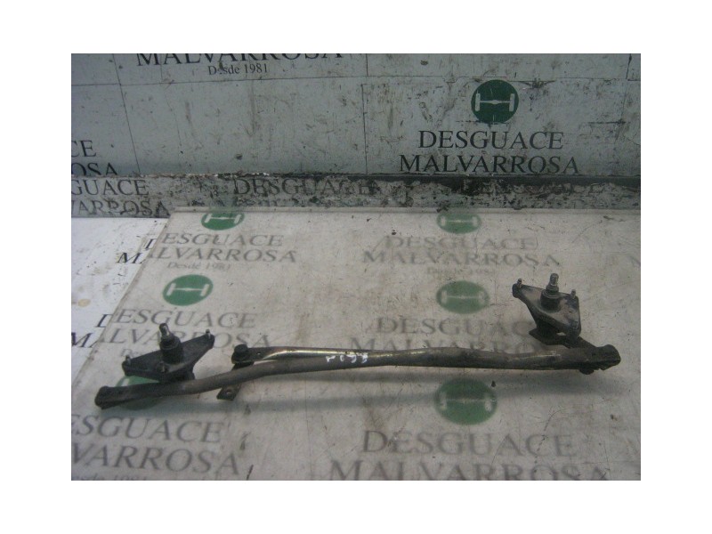 Recambio de articulacion limpia delantero para nissan serena (c23m) 2.0 cat referencia OEM IAM   