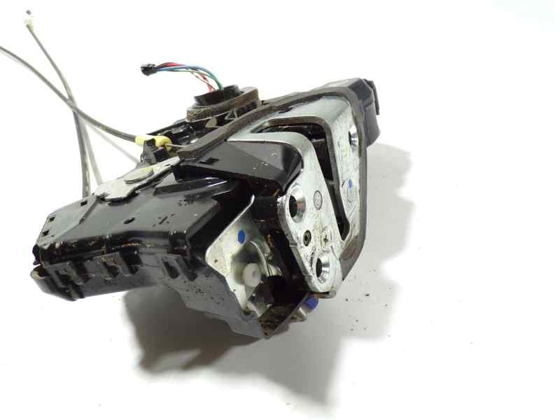Recambio de cerradura puerta delantera derecha para toyota verso 1.6 d-4d cat referencia OEM IAM 6903005131  
