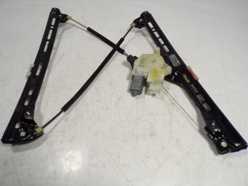 Recambio de elevalunas delantero izquierdo para citroën c4 picasso 1.6 hdi fap referencia OEM IAM 9675924780 9816271280 C0644620