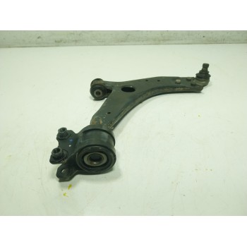 BRAZO SUSPENSION INFERIOR DELANTERO DERECHO 