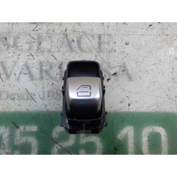 MANDO ELEVALUNAS DELANTERO DERECHO A20590515139051 A2059051513 