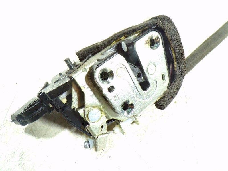 Recambio de cerradura puerta trasera derecha para nissan micra (k13) 1.2 cat referencia OEM IAM 825001HH0C Y2614510 Y2614510