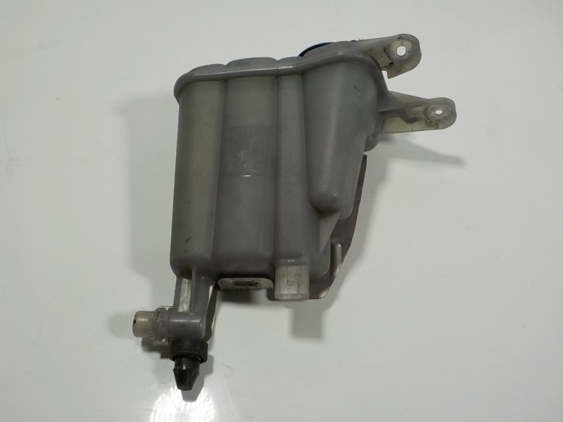 Recambio de deposito expansion para audi q5 (8r) 3.0 tdi referencia OEM IAM 8K0121405M 8K0121405E 