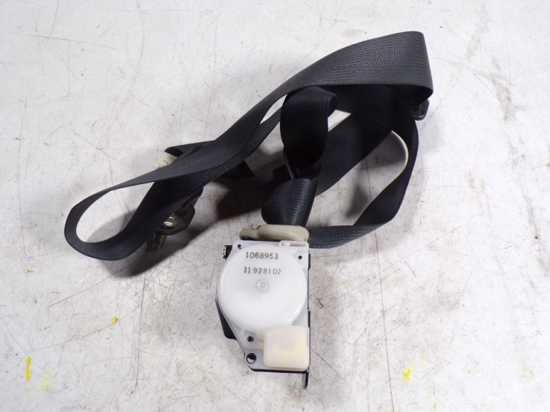 Recambio de cinturon seguridad trasero derecho para nissan micra (k13) 1.2 cat referencia OEM IAM 888441HB1B 11928102 11928102