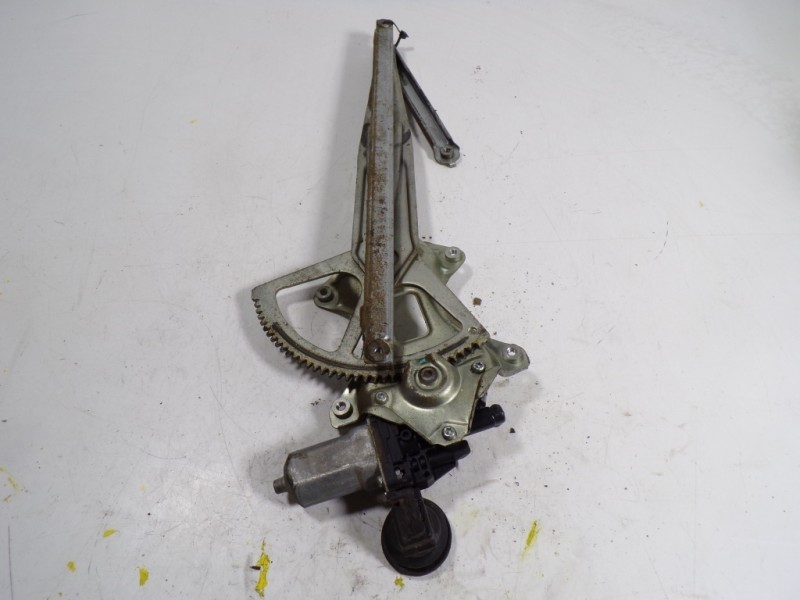 Recambio de elevalunas delantero izquierdo para toyota prius (nhw20) 1.5 cat referencia OEM IAM 6980252070 8572058010 0620401770