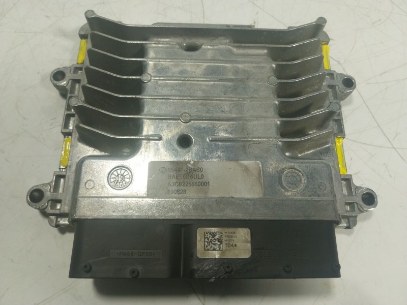 Recambio de centralita motor uce para hyundai ioniq (ae) 1.6 gdi hybrid referencia OEM IAM 954412BAR0 954412BAS0 