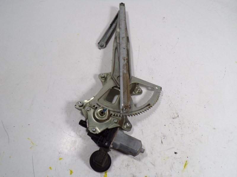 Recambio de elevalunas trasero derecho para toyota prius (nhw20) 1.5 cat referencia OEM IAM 6980152070 8571035180 2621002330