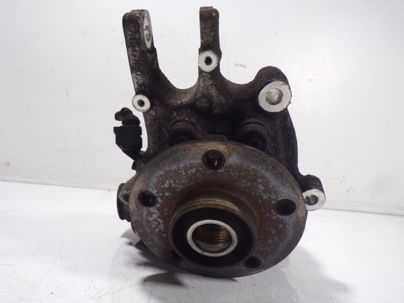 Recambio de mangueta trasera derecha para audi q5 (8r) 3.0 tdi referencia OEM IAM 8R0505432C  