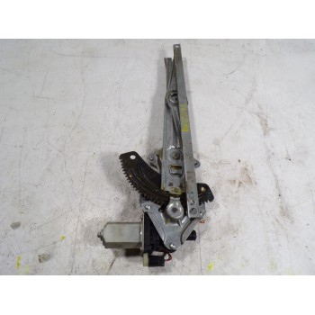 ELEVALUNAS DELANTERO IZQUIERDO 807211HB0A 827311HB0A 3026029C