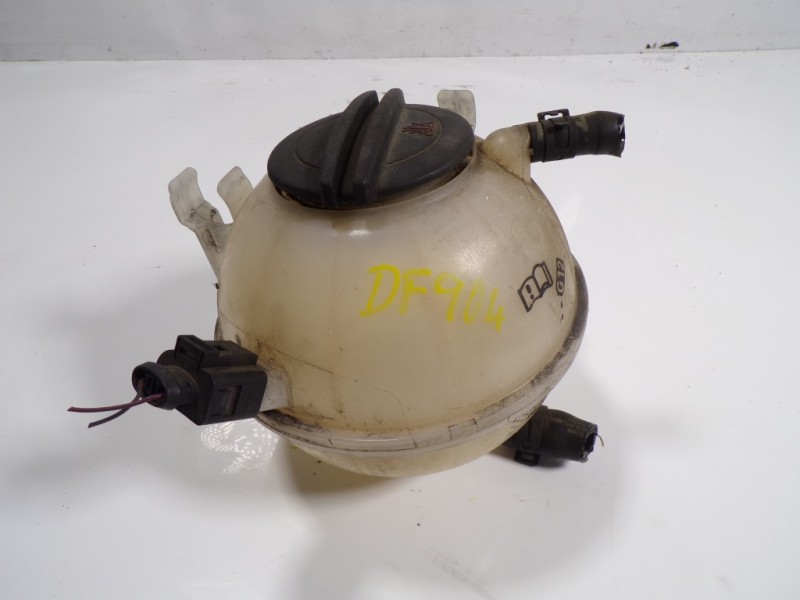 Recambio de deposito expansion para volkswagen passat alltrack 2.0 tdi dpf referencia OEM IAM 1K0121407A  
