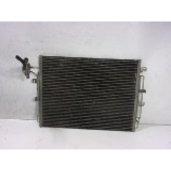 CONDENSADOR AIRE ACONDICIONADO 