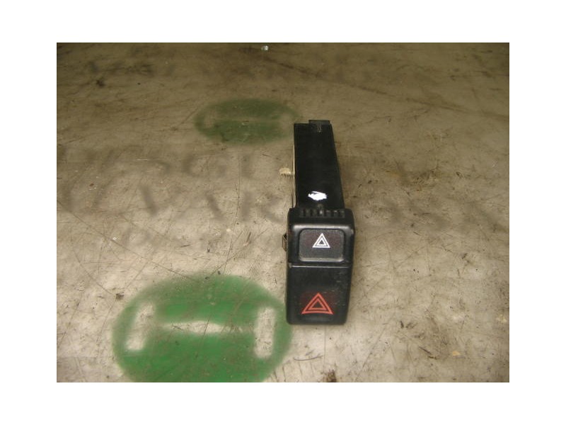 Recambio de warning para volvo serie 850 2.0 10v berlina referencia OEM IAM   