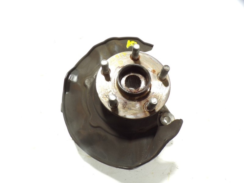 Recambio de mangueta delantera derecha para toyota prius (nhw20) 1.5 cat referencia OEM IAM 4320147010  