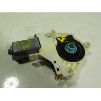 MOTOR ELEVALUNAS DELANTERO DERECHO 8K0959802B 8K0959802B 