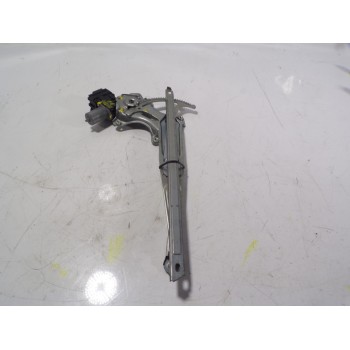 ELEVALUNAS DELANTERO DERECHO 6980121020 8571062010 0620204011