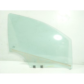 CRISTAL PUERTA DELANTERO DERECHO 803006778R 