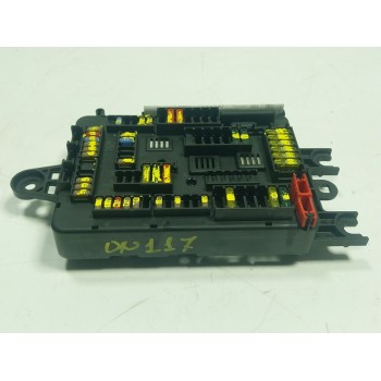 CAJA RELES / FUSIBLES 61149259466 926111103 